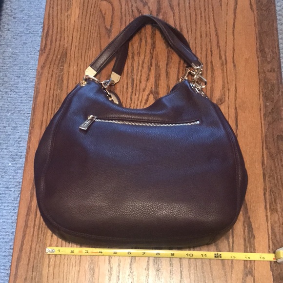 Michael Kors purse - Picture 5 of 11